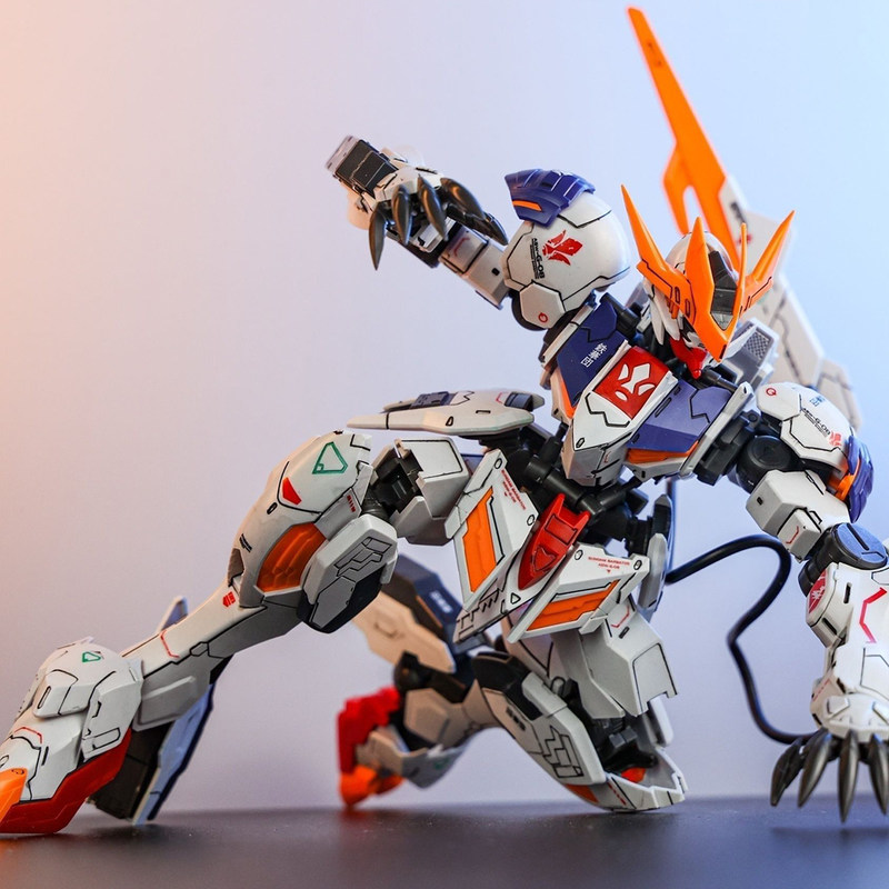マックスTV03 1/100 バルバトス・ルプス・レックス  - Model Kit Oberon のレビューと価格