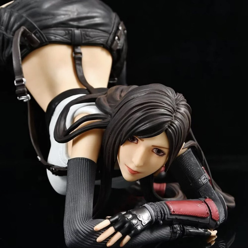 在庫あり ファイナルファンタジー ティファ 調整可能なポーズ - Model Kit Final Fantasy のレビューと価格