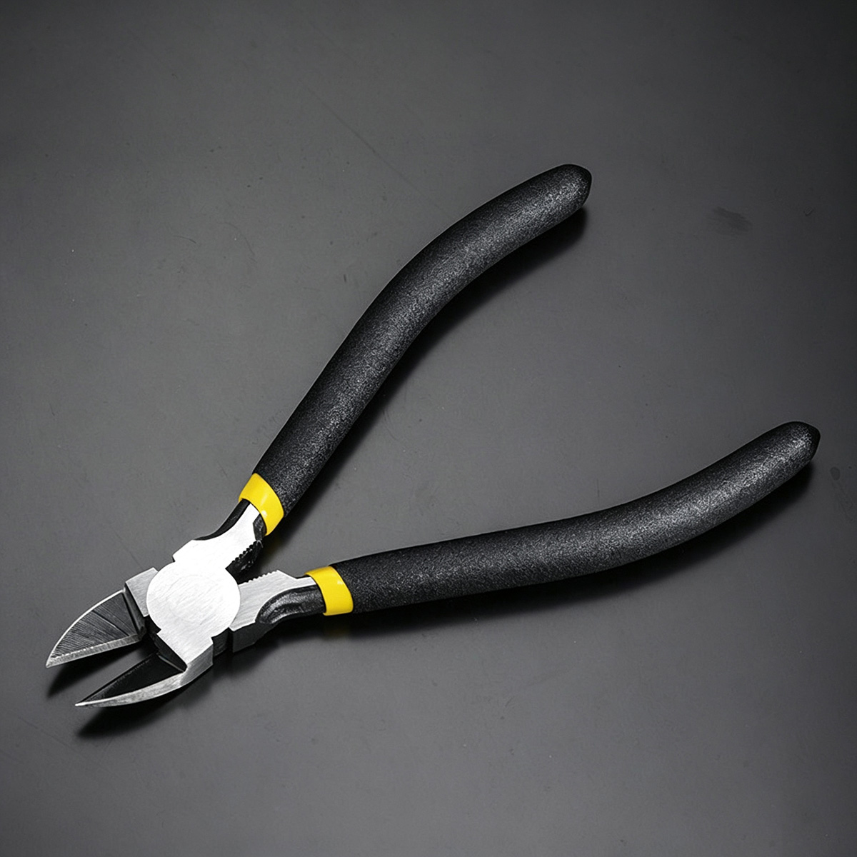 5、6、7、8インチミニワイヤーカッター、フラッシュカット斜 - Model Kit Clipper のレビューと価格